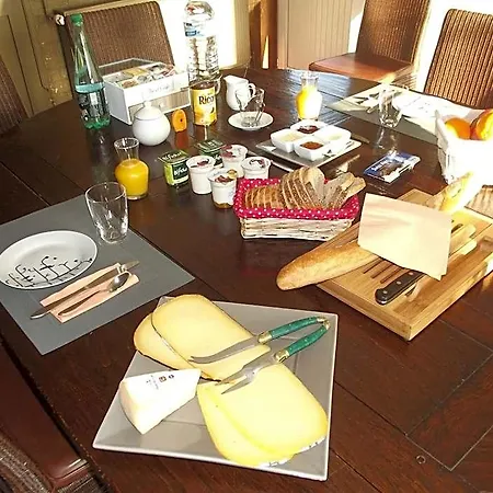 Au Bonheur Frontalier Bed and Breakfast Steenvoorde