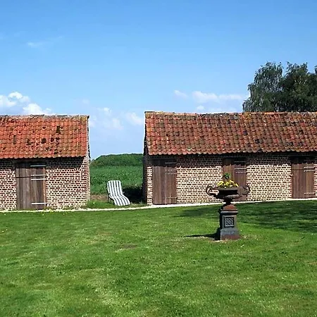 Au Bonheur Frontalier Bed and Breakfast Steenvoorde