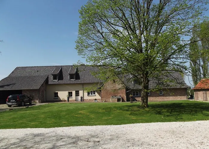 Au Bonheur Frontalier Couette-café 3*