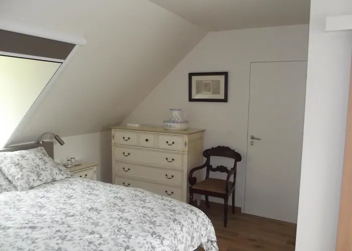 Au Bonheur Frontalier Couette-café